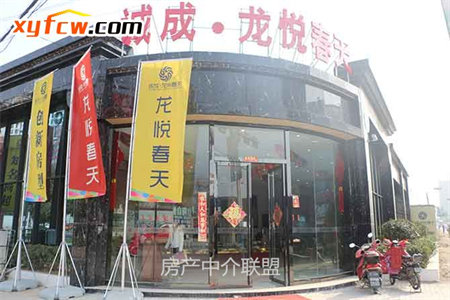 沿滩二小学区房南北通透经典横厅